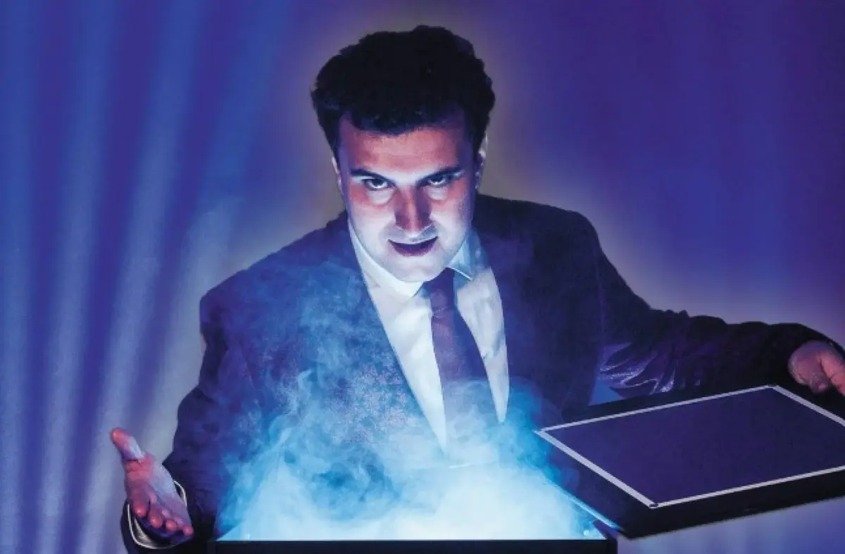 ESPECTÁCULO DE MAGIA. 'Sensaciones'. 11 de Mayo en Majadahonda