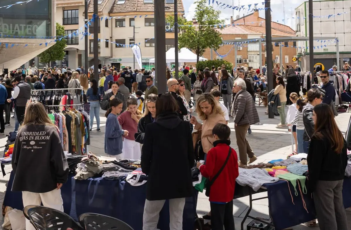 ACTIVIDADES. Mercado de Segunda Vida. 25 de Mayo en Pozuelo