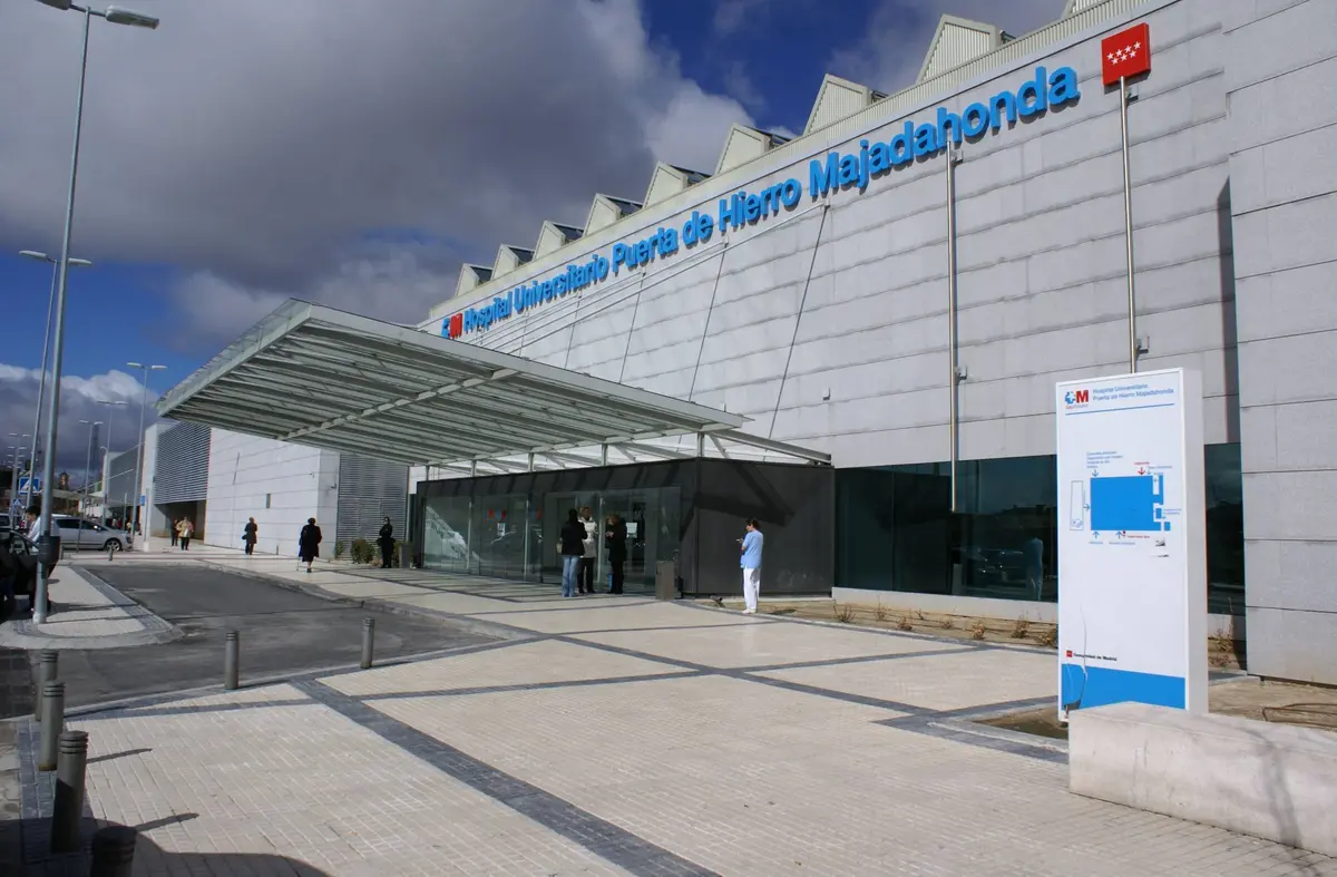 El Hospital Puerta de Hierro pionero en la aplicación de una nueva técnica no invasiva para tratar la vejiga hiperactiva