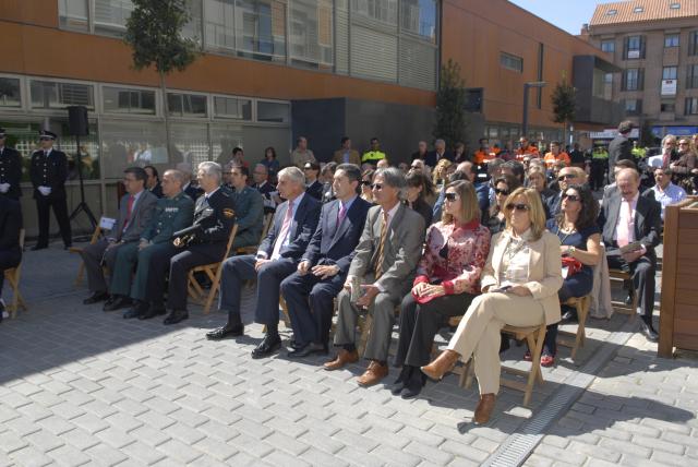 El Ayuntamiento concede cuatro  medallas y dos placas al Mérito en el Día de la Policía Local
