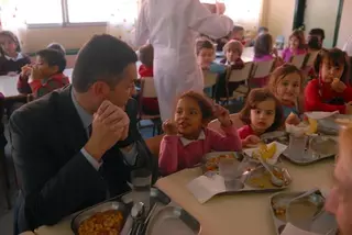 El Alcalde comparte "Mesa y Mantel" con los alumnos del colegio Príncipe Don Felipe