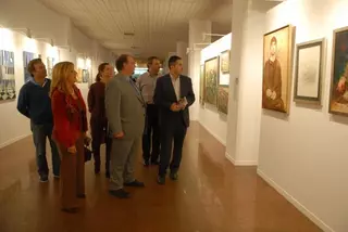 El Alcalde asiste a la inauguración de la exposición de Artes del Virgen de Europa