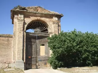 La Comunidad de Madrid encarga la restauración de la huerta y muros del Palacio de Boadilla