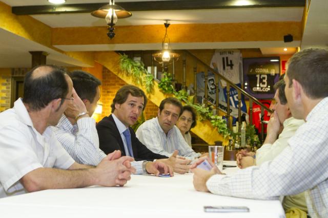 Nuevo encuentro de Antonio González Terol con los comerciantes del casco