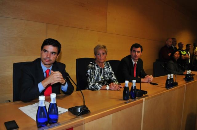 El PSOE de Boadilla del Monte presenta una moción en el pleno para fomentar la transparencia y la democracia participativa.
