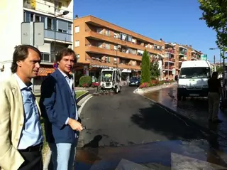 Comienzan las labores de limpieza en la calle José Antonio