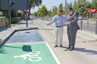 Nuevo aparcamiento para motocicletas en el complejo deportivo municipal