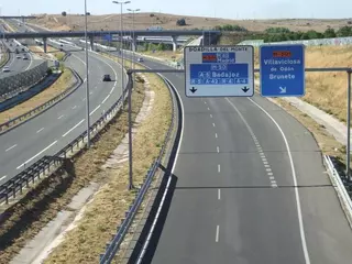 El Alcalde firma la hoja de aprecio que cifra en 57 millones de euros la deuda de Fomento con el Ayuntamiento de Boadilla