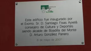 UPyD urge al Alcalde a retirar las placas que mencionan al ex Alcalde González Panero