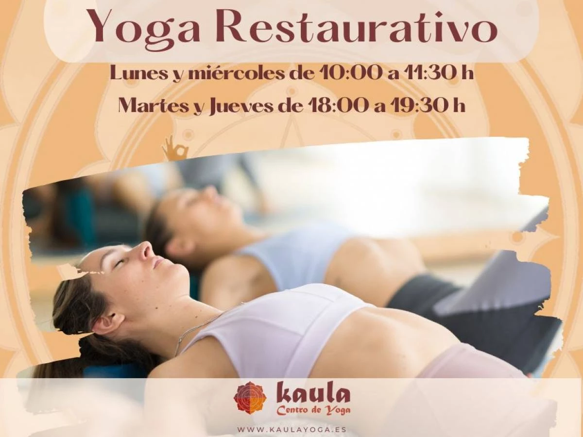 Clase de Yoga Restaurativo.