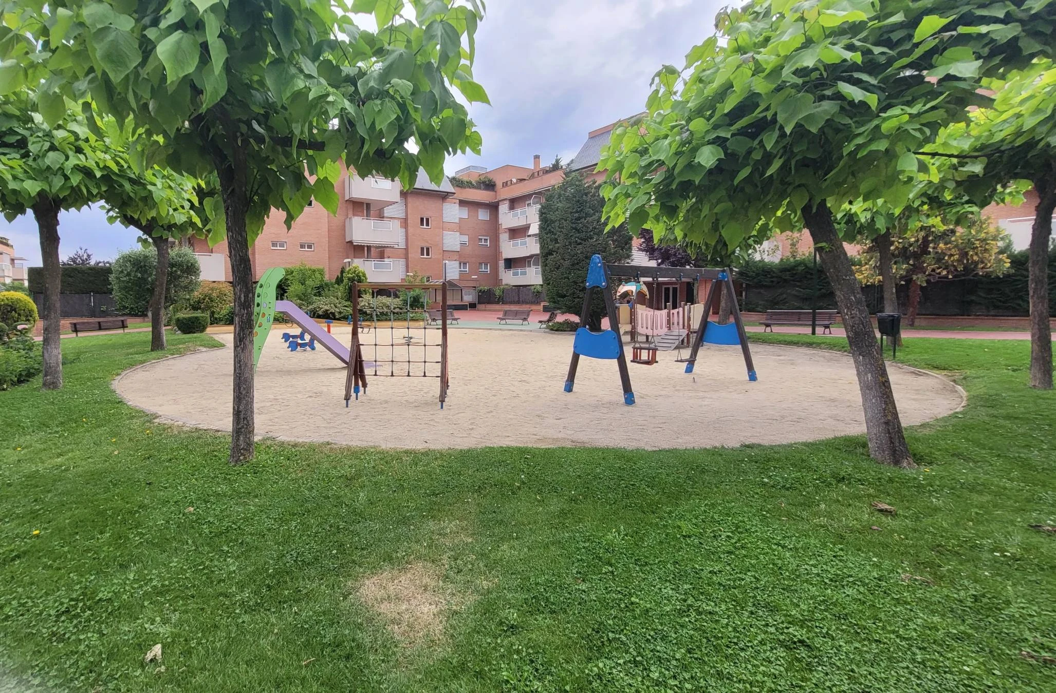 Dúplex en alquiler en Pozuelo de Alarcón