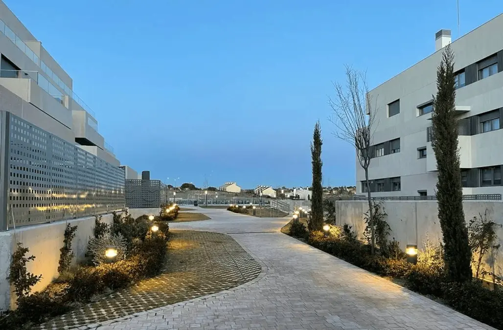 Piso en alquiler en avenida Víctimas del Terrorismo Boadilla del Monte