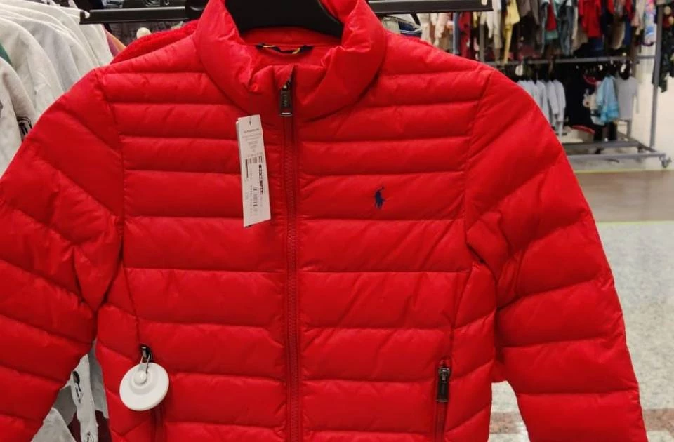 Abrigo acolchado rojo Ralph Lauren 