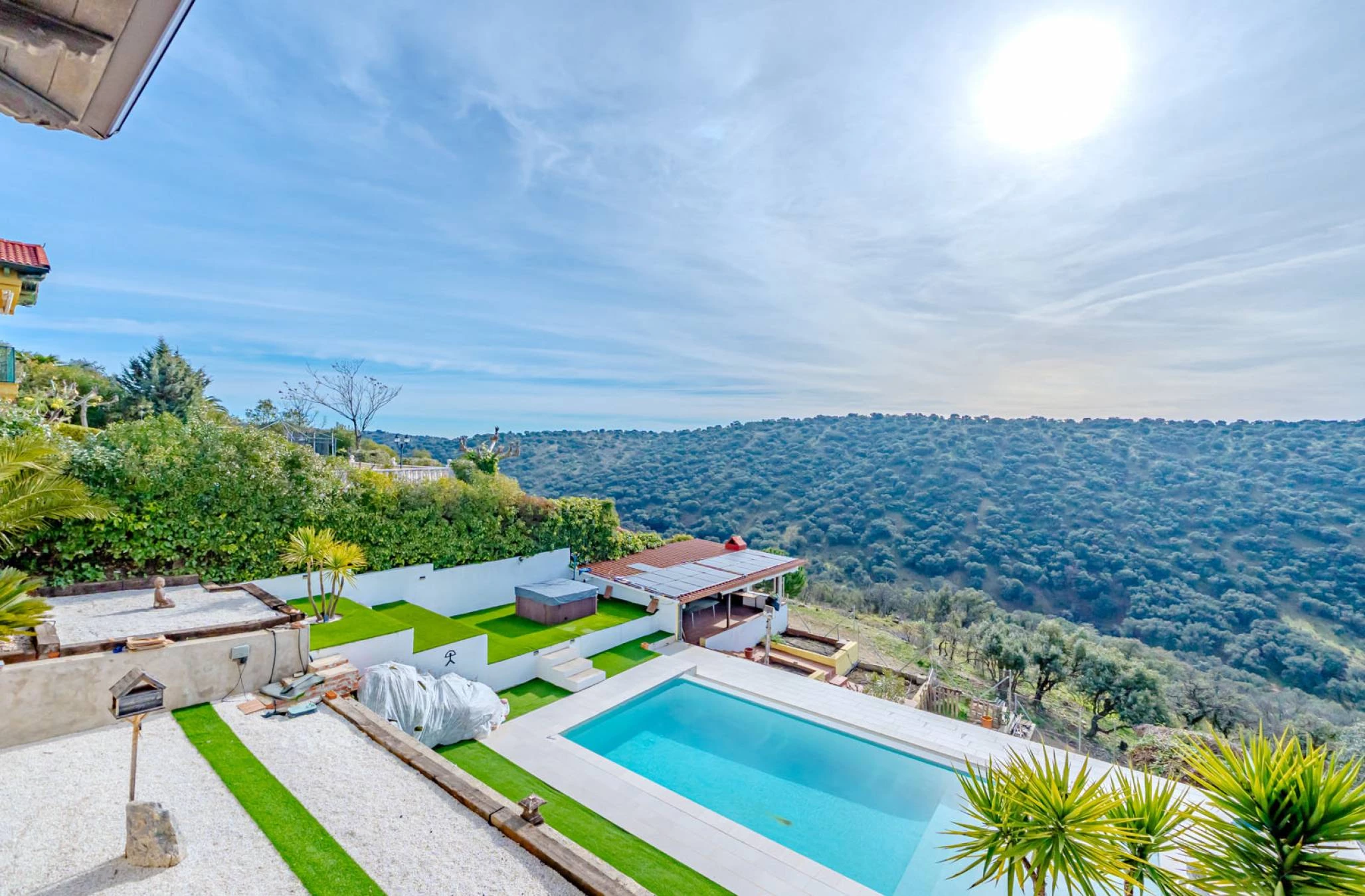 CHALET INDIVIDUAL CON PISCINA EN VALDEMORILLO