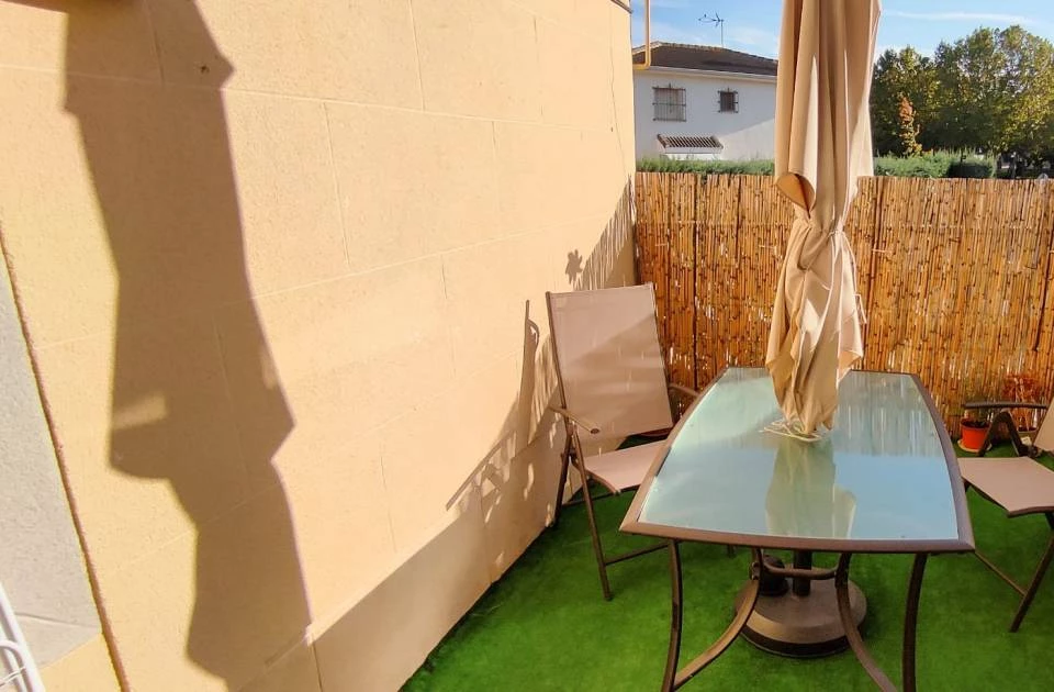 SE VENDE PISO CON PISCINA Y TERRAZA BRUNETE