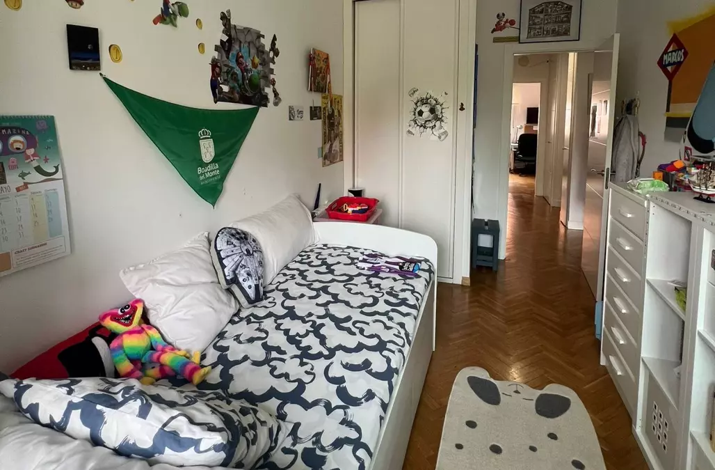EL LUJO DE UN CHALET EN PLENA AVENIDA